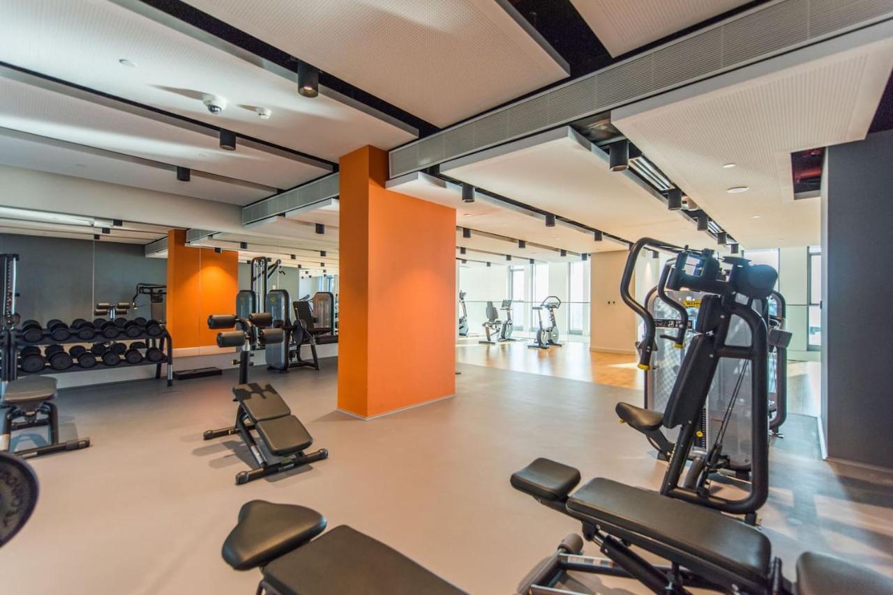 Spectacular 3 Bedroom Condo With Maids Room Facing The Dubai Eye Bagian luar foto