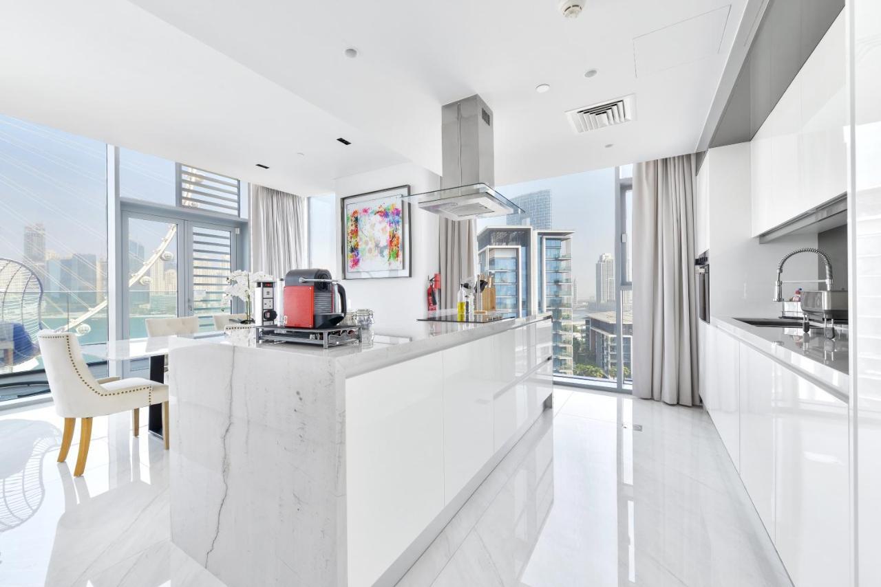 Spectacular 3 Bedroom Condo With Maids Room Facing The Dubai Eye Bagian luar foto