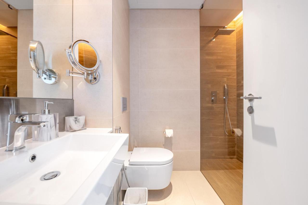 Spectacular 3 Bedroom Condo With Maids Room Facing The Dubai Eye Bagian luar foto