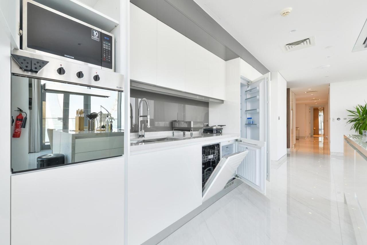 Spectacular 3 Bedroom Condo With Maids Room Facing The Dubai Eye Bagian luar foto